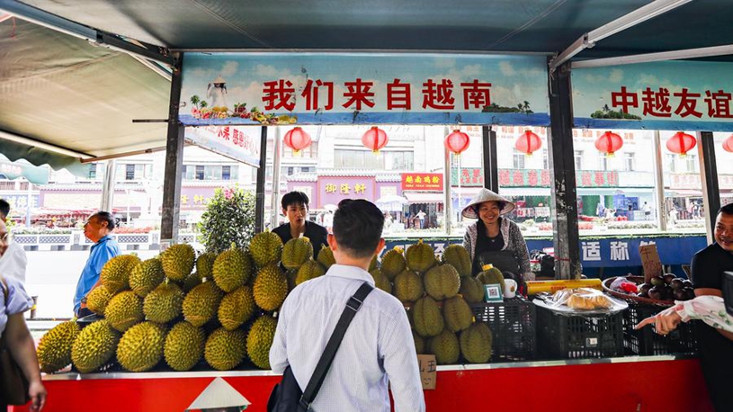財務壓力下