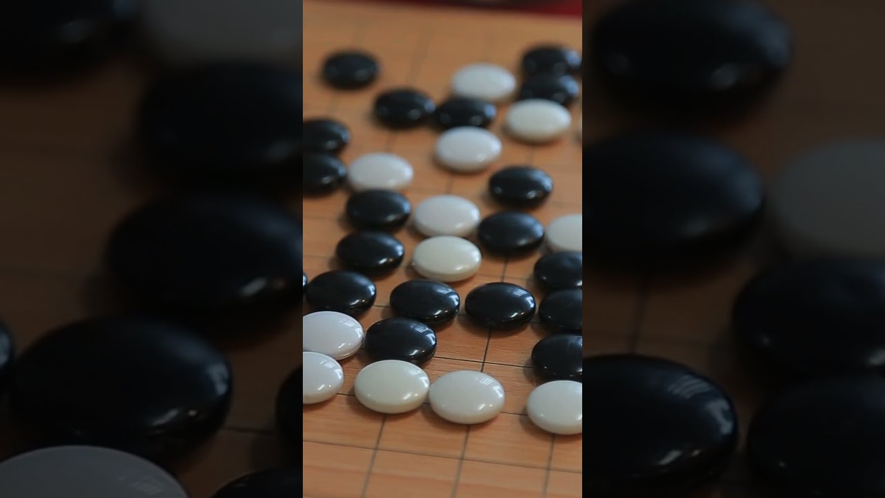 映了外界对